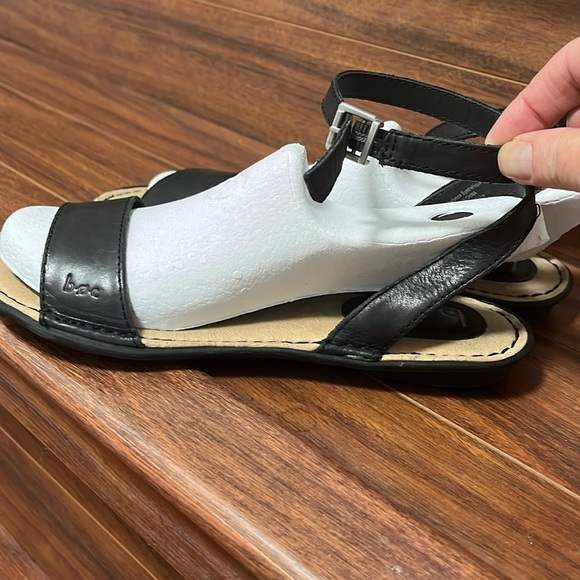 b.o.c. Sandals - Picture 1 of 4